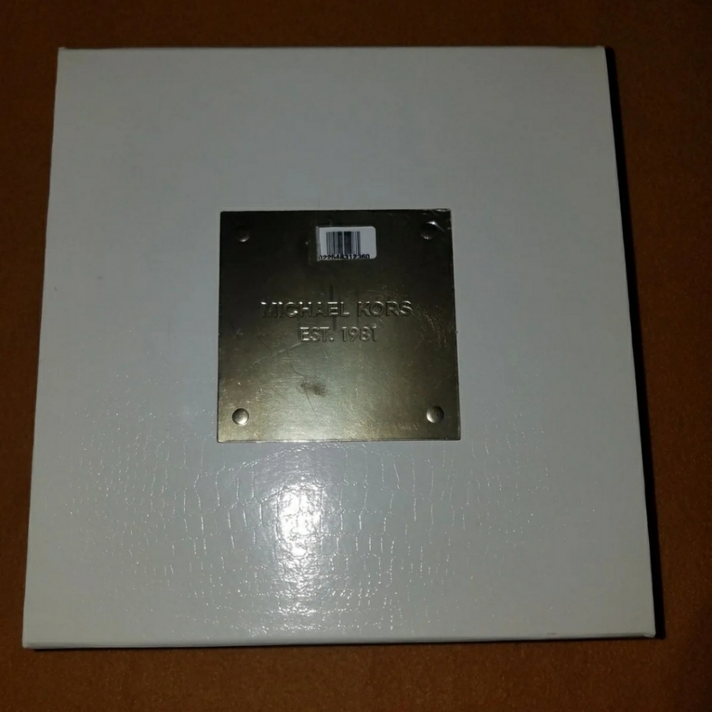 Michael Kors MK gift box
